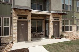 Stone_Oak_Village_Private_Entrance