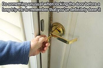 reminder-to-lock-door