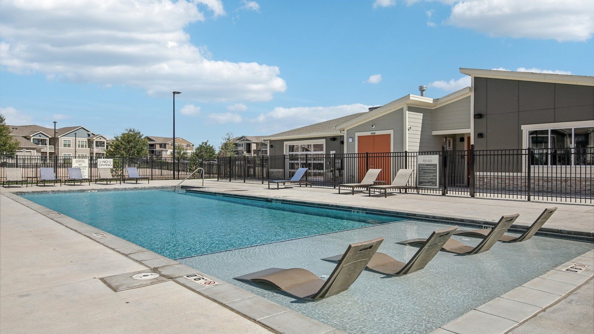 Sandstone Ranch Pool