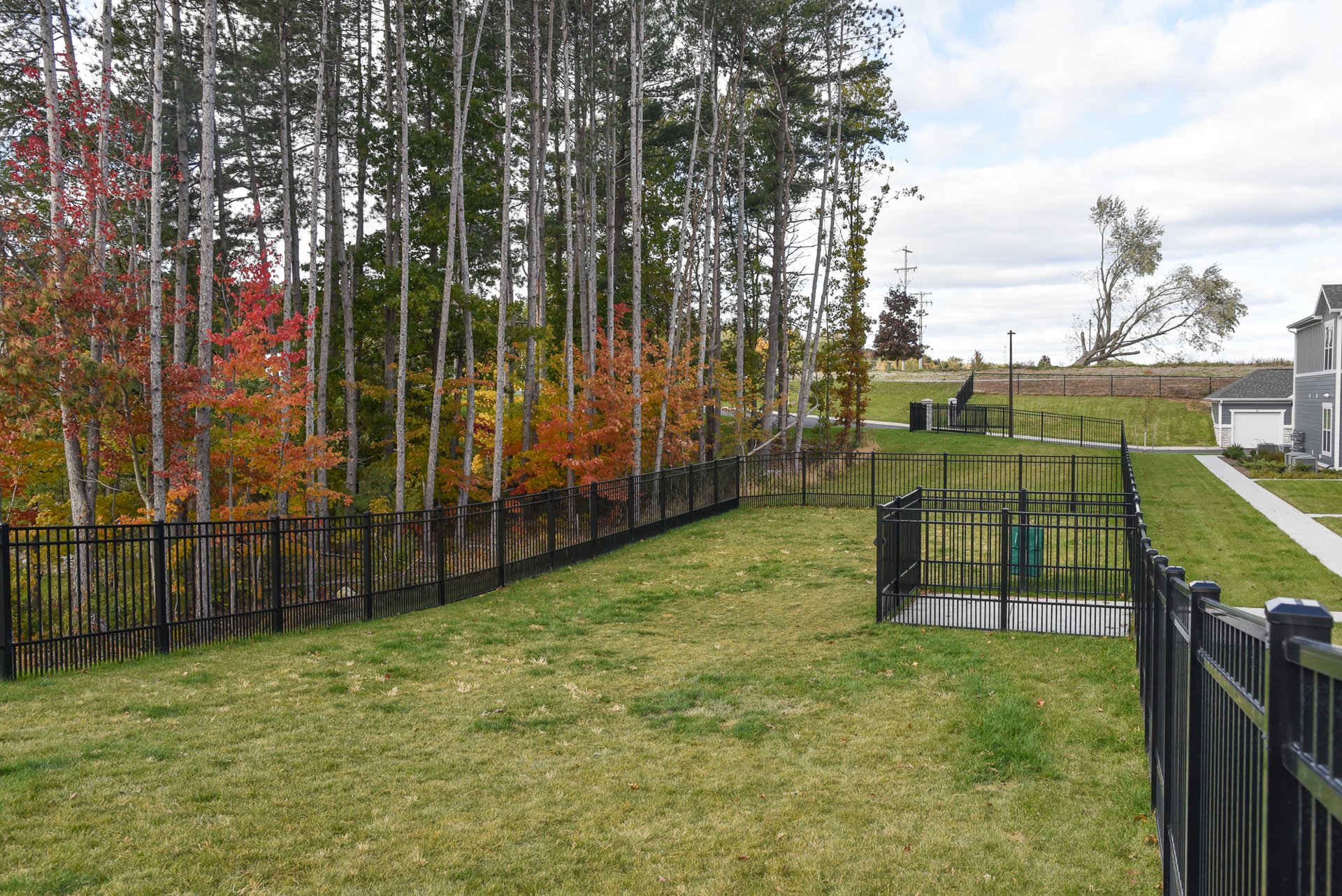 Springs at Knapp's Crossing fenced in dog park