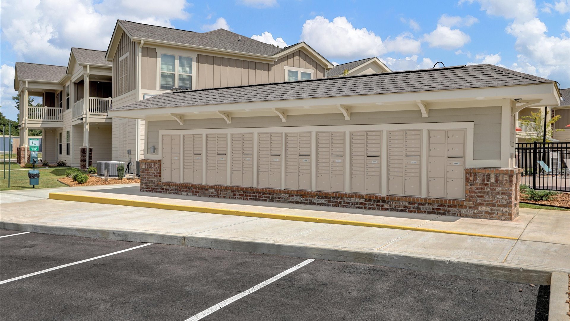 Springs at Colonial Mail