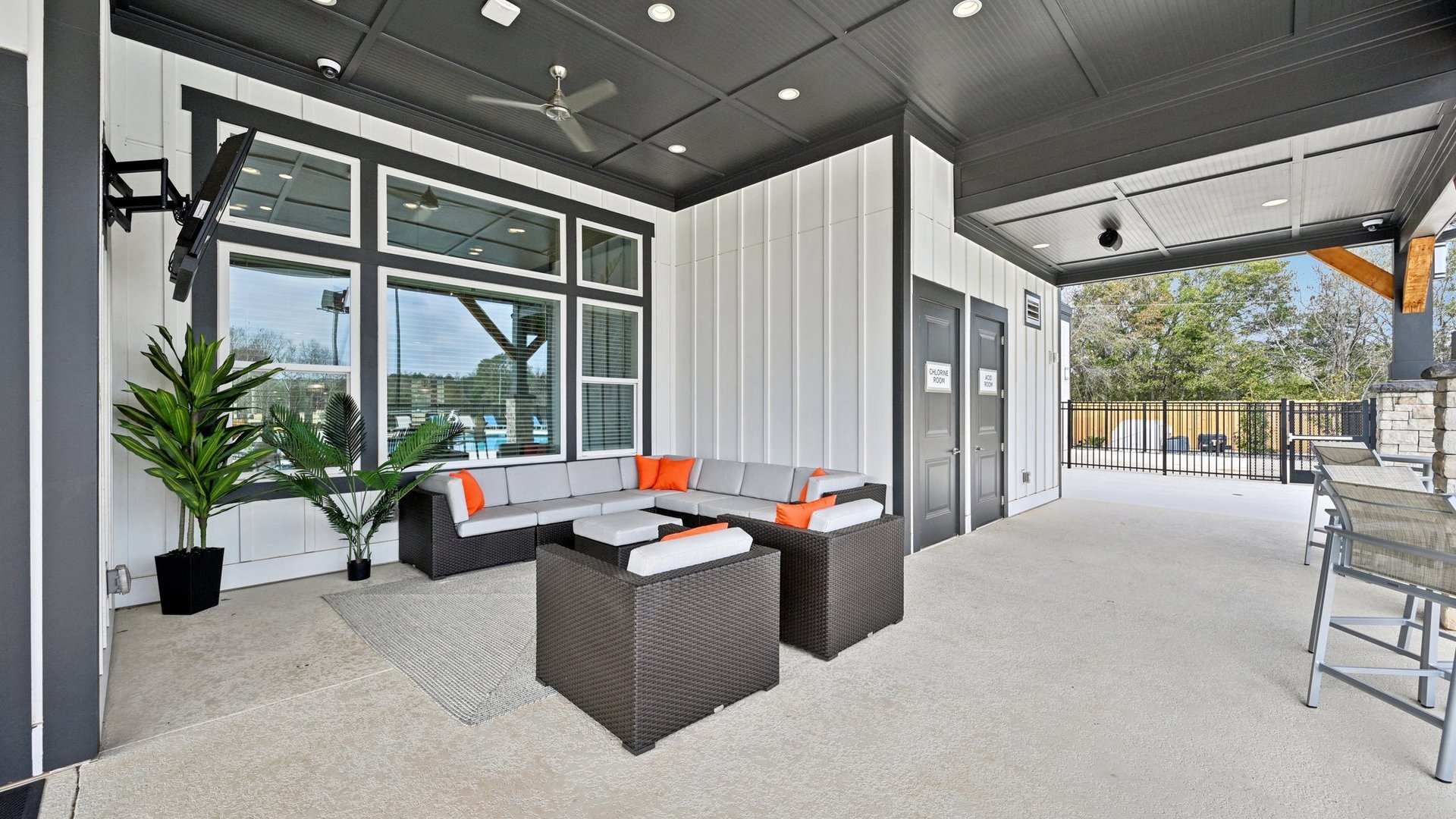 Springs at Locust Grove Outdoor Seating Springs at Locust Grove Outdoor Seating