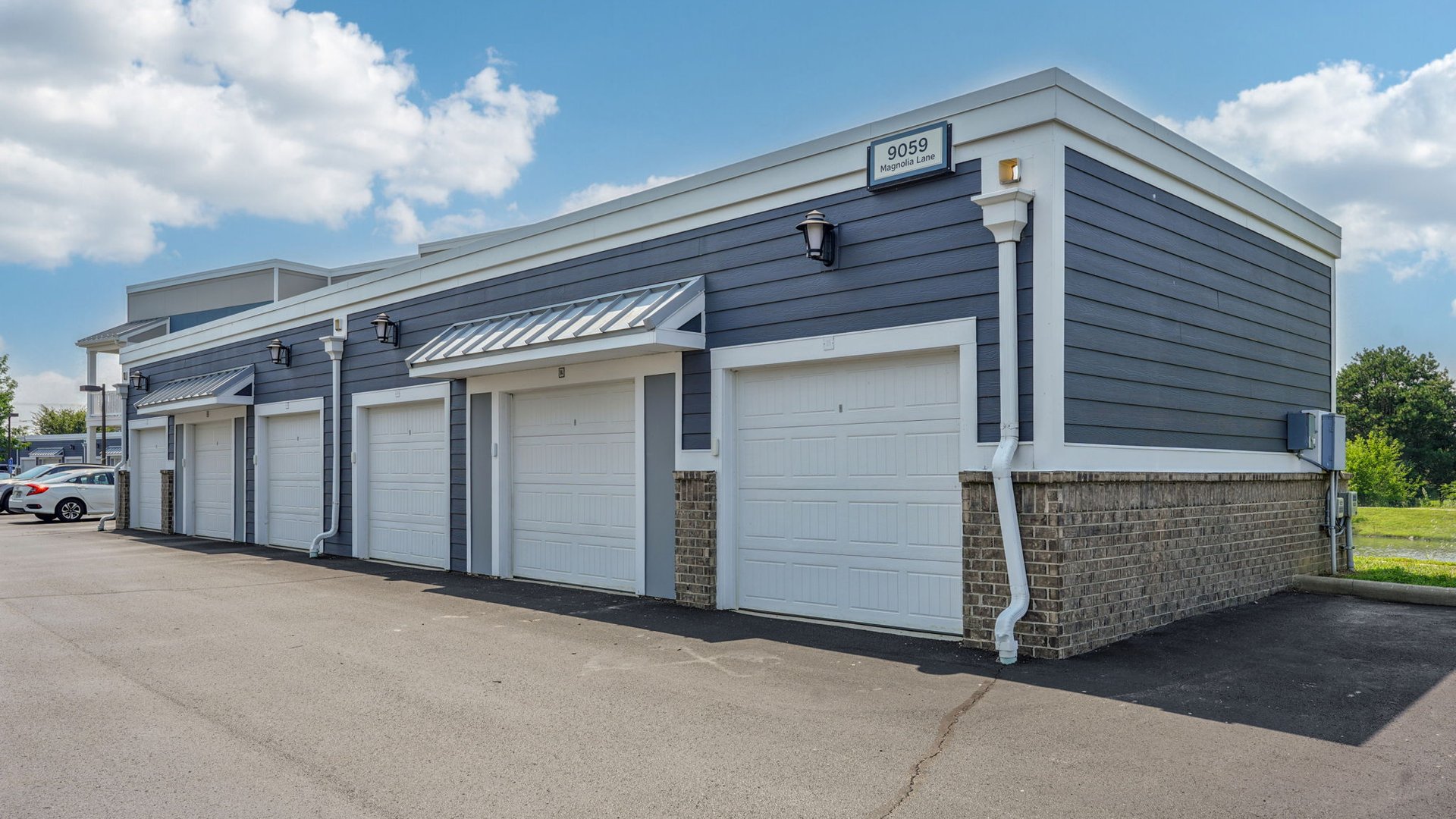 Springs at West Chester garage