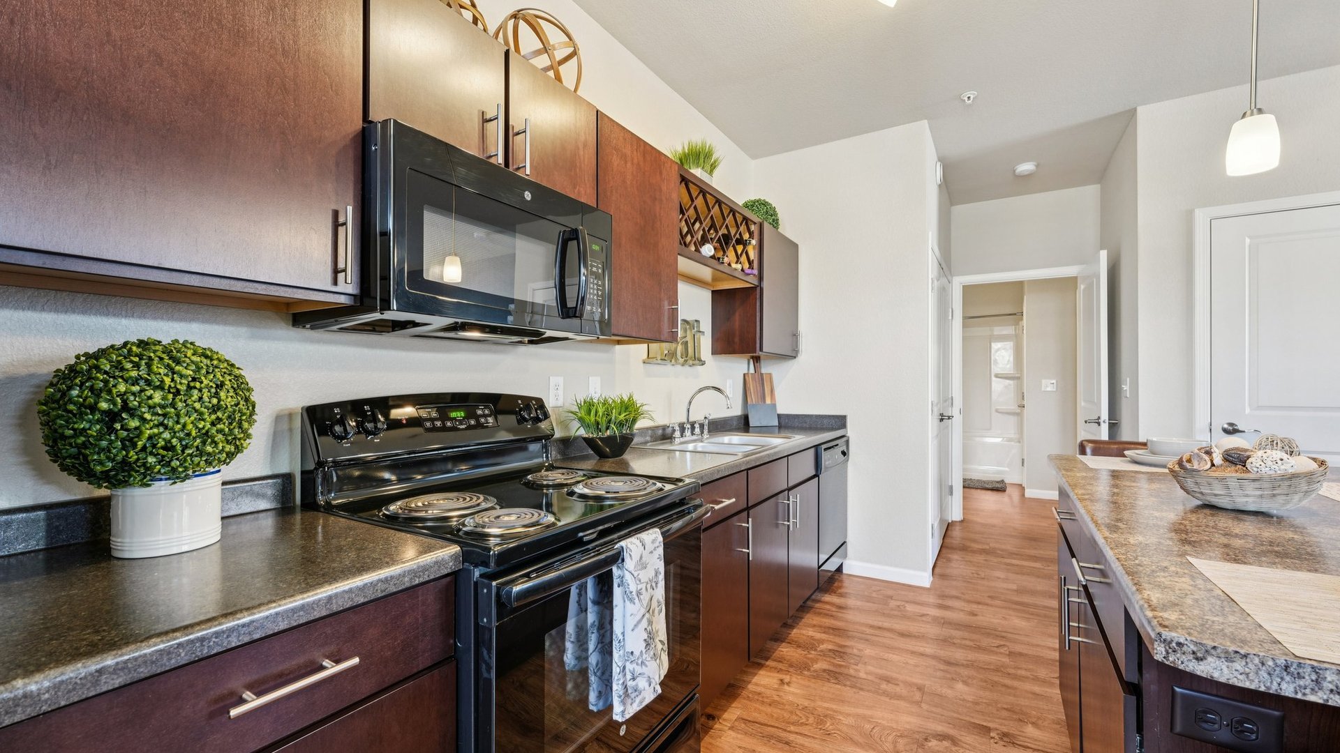 Springs at Apple Valley Kitchen