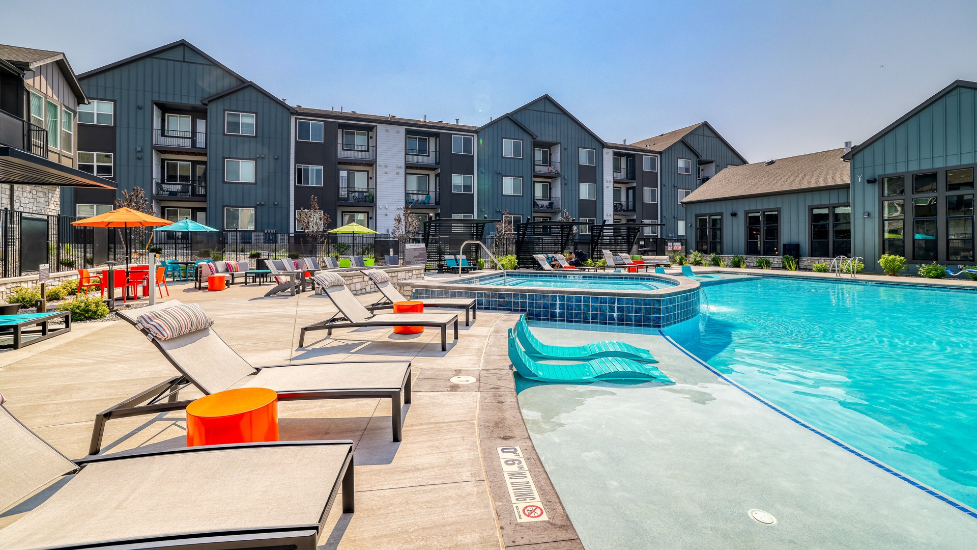 Forge BriargatePool Area side view-93-2 (1)