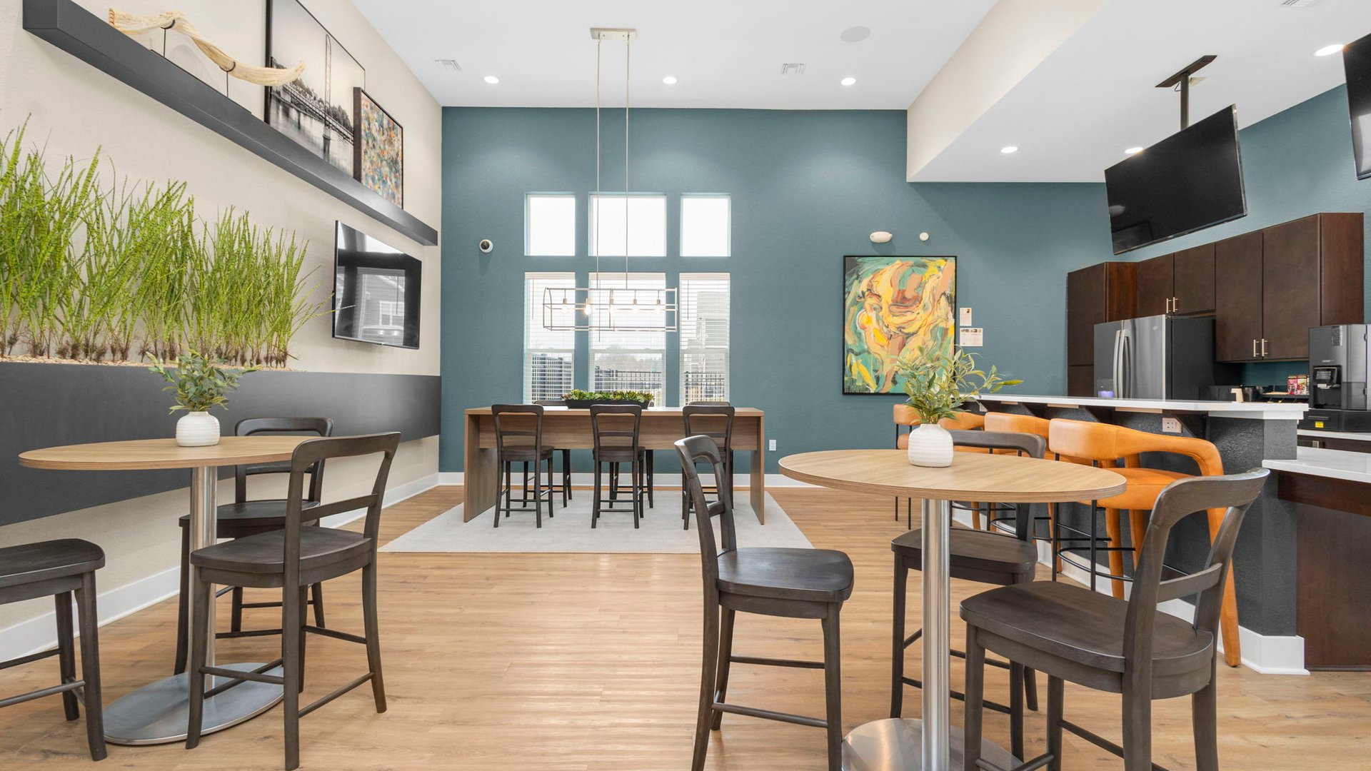 Springs at Mishawaka Clubhouse Interior (3)