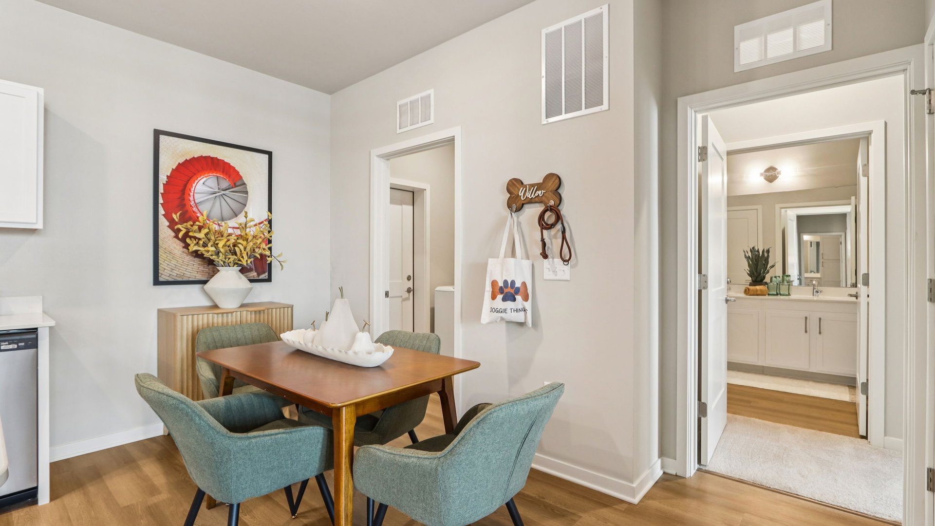 Springs at Mount Pleasant Dining Area