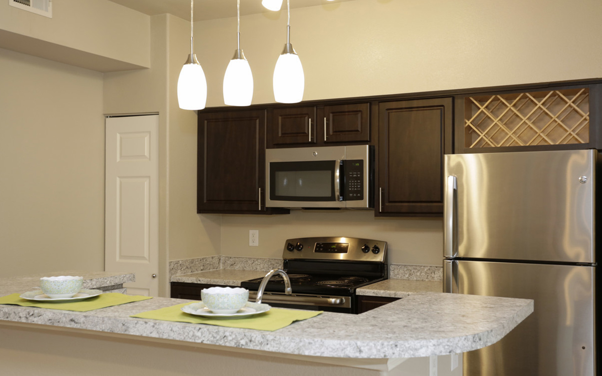 Springs at Live Oak kitchen with island - Live Oak, TX