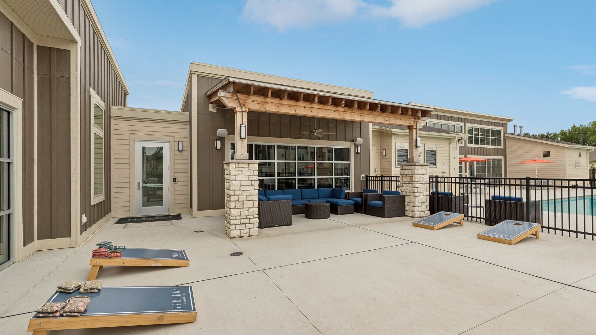 Springs at Lockport Clubhouse Outdoor Seating (2)