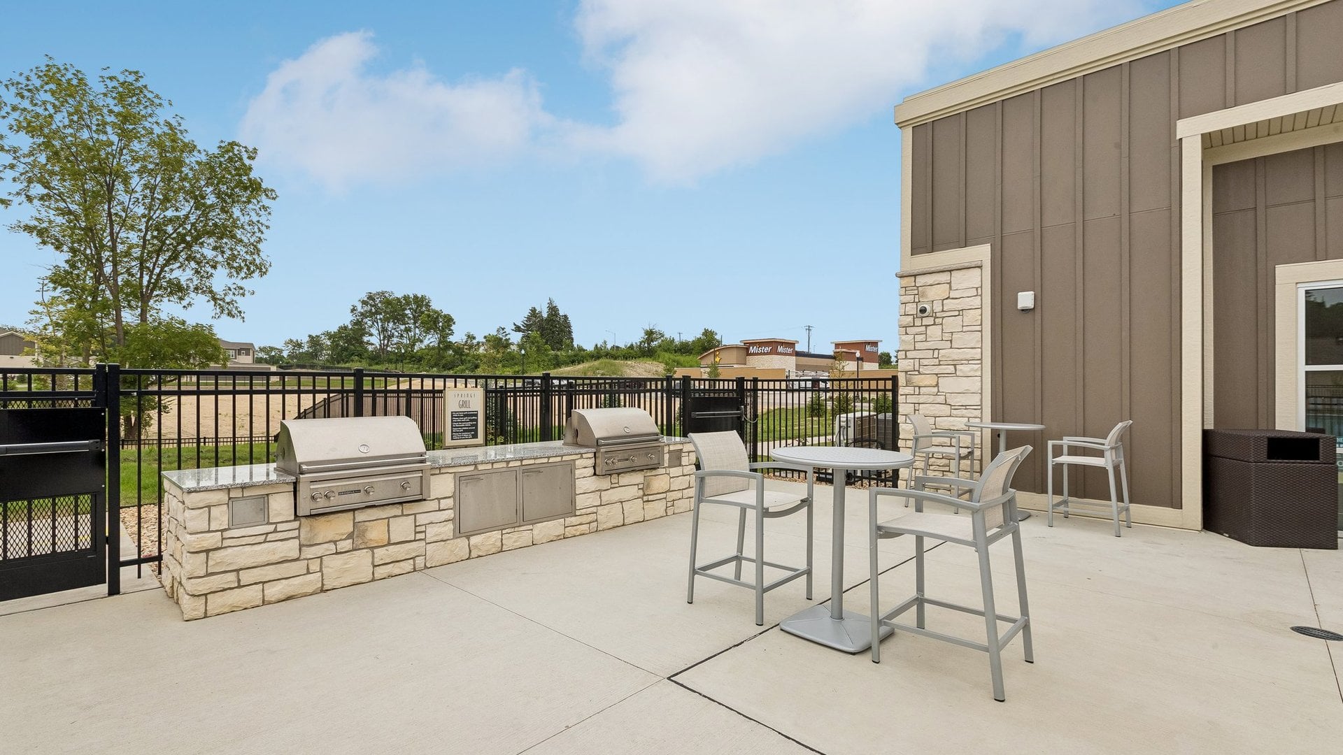 Springs at Lockport Outdoor Grilling Area (2)